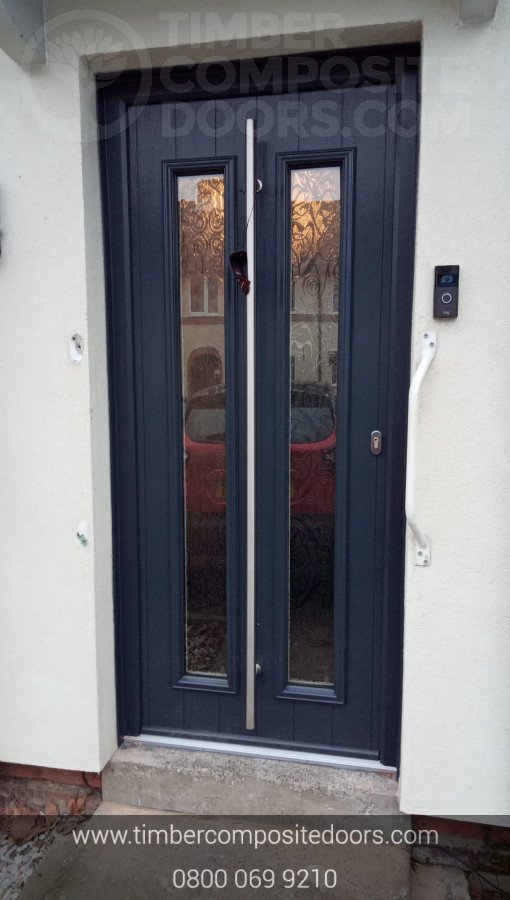 Solidor Contemporary Venice Timber Composite Door